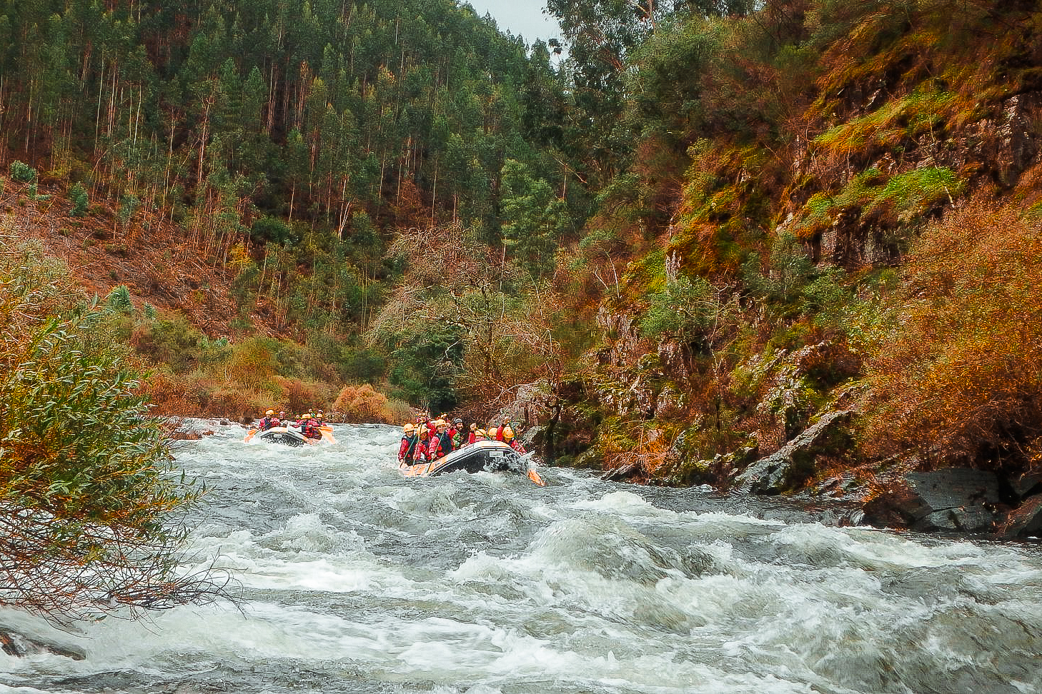 rafting team building